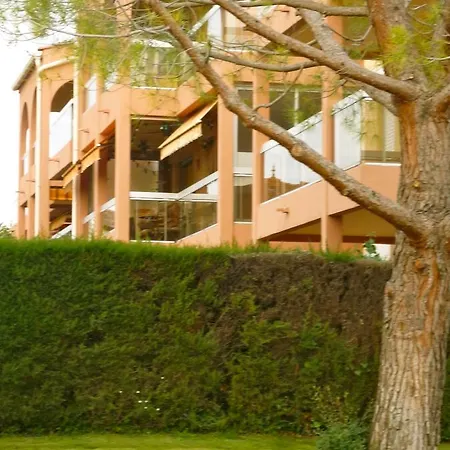 Apartment Immerso Nel Verde Con Piscina